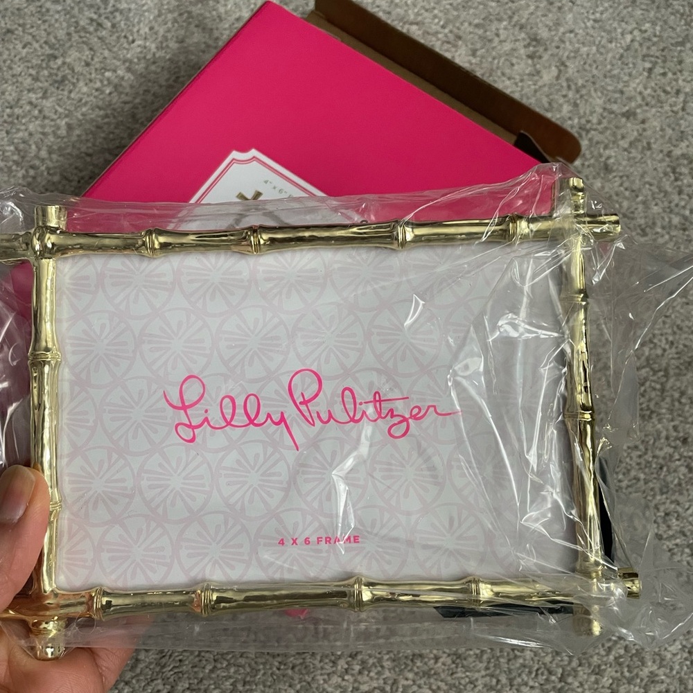 NIB Lilly Pulitzer picture frame